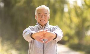 我國老年人口每年增長將超千萬 2025年60歲以上老人或破3億
