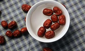 紅棗主力合約價(jià)格觸及漲停價(jià)10955元/噸 預(yù)計(jì)2021年紅棗交易價(jià)格高低均有