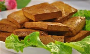 豆腐干發(fā)展勢頭良好 如何使得豆腐干行業(yè)更快發(fā)展?