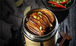 預(yù)制菜產(chǎn)業(yè)迎來黃金發(fā)展期 預(yù)計2025年預(yù)制菜市場規(guī)模分析