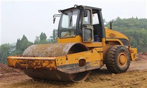 2022年壓路機(jī)市場調(diào)研 壓路機(jī)行業(yè)發(fā)展趨勢及市場占有率分析