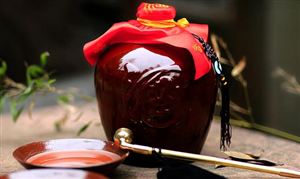 汾酒市場(chǎng)營(yíng)收現(xiàn)狀分析 汾酒品牌未來(lái)發(fā)展戰(zhàn)略規(guī)劃研究