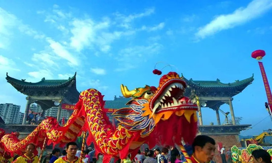 2023年元旦假期國(guó)內(nèi)出游5271.34萬(wàn)人次 實(shí)現(xiàn)國(guó)內(nèi)旅游收入265.17億元