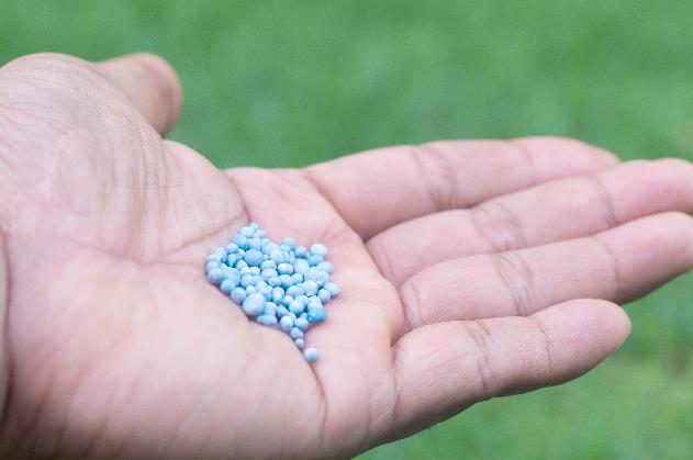 尿素產(chǎn)銷率猛漲30% 2023年國內(nèi)尿素氮肥整體需求量