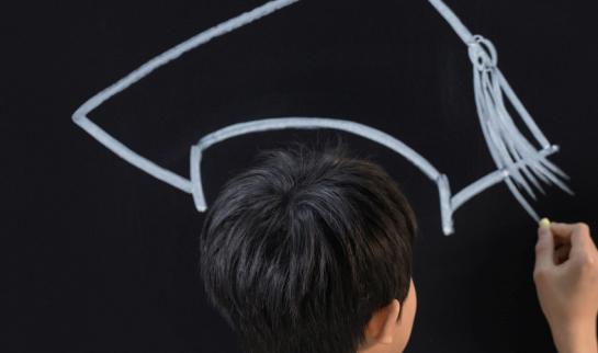 智慧課堂解決方案前景十分可觀 中國智慧課堂行業(yè)市場深度調研2023