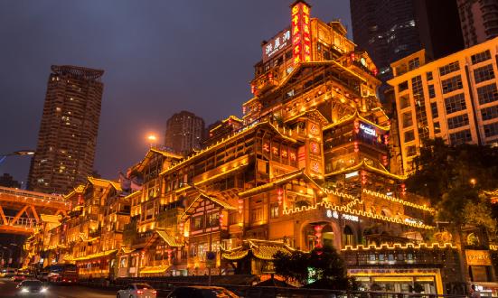 節(jié)假日消費產(chǎn)業(yè)發(fā)展前景研究 “深度融合”激發(fā)假日消費新體驗