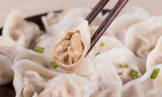 2023年餃子行業(yè)市場(chǎng)發(fā)展分析：機(jī)器人餃子館待開發(fā)市場(chǎng)將達(dá)到2653億