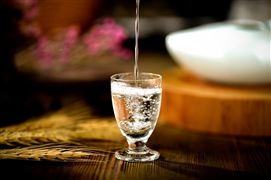 2023白酒行業(yè)銷售收入 頭部白酒企業(yè)帶頭加速“出海”