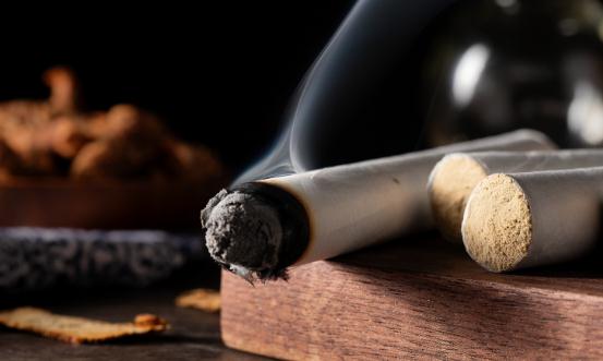 養(yǎng)生保健是未來人類生存發(fā)展趨勢 艾灸行業(yè)未來投資潛力分析