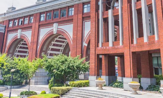 高校后勤是建立中國特色現(xiàn)代大學制度的重要內(nèi)容之一 高校后勤市場潛在發(fā)展空間分析