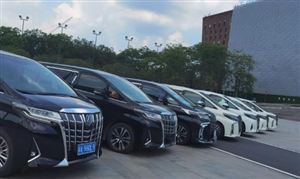 租車(chē)市場(chǎng)火爆 國(guó)慶預(yù)定量同比增長(zhǎng)200% 90后 00后已成主力軍