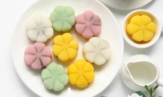 榴蓮冰皮月餅成今年備受年輕消費(fèi)者追捧的“爆款” 冰皮月餅市場(chǎng)深度調(diào)研及投資前景分析