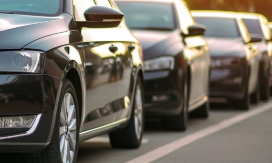 汽車玻璃市場需求分析 預(yù)計(jì)2025年全球汽車玻璃市場規(guī)模達(dá)到1492億元