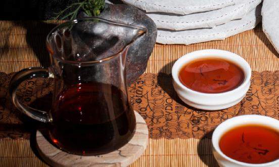 茯茶行業(yè)發(fā)展調(diào)研 陜西咸陽加快打造茯茶產(chǎn)業(yè)集散中心