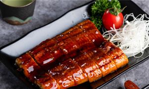 火到日本 韓國 這里的養(yǎng)殖鰻魚 規(guī)模占全國一半 鰻魚行業(yè)進(jìn)出口市場分析報(bào)告