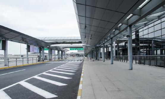 智慧機場行業(yè)市場全景調(diào)研2024