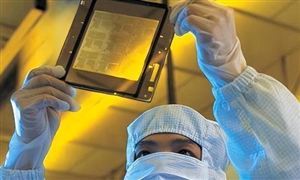 2024年存儲設備行業(yè)發(fā)展分析與投資前景預測 HBM產能售罄 存儲公司有望迎來業(yè)績加速修復