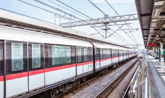 2023年中國鐵路行業(yè)發(fā)展現(xiàn)狀、競爭格局及未來發(fā)展趨勢與前景分析