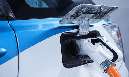 電動汽車行業(yè)市場分析研究 預(yù)計2024年全球電動汽車銷量將達(dá)到1700萬輛