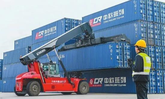 貨運(yùn)代理行業(yè)市場投資環(huán)境：跨境電商加速推進(jìn)國際貿(mào)易迅速發(fā)展