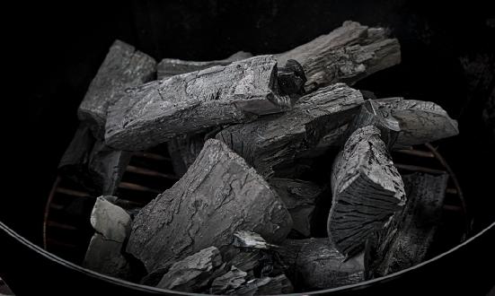 生物質(zhì)炭市場呈現(xiàn)出勃勃生機 生物質(zhì)炭行業(yè)發(fā)展?jié)摿Ψ治?>
</a>
</p>
<div   id=