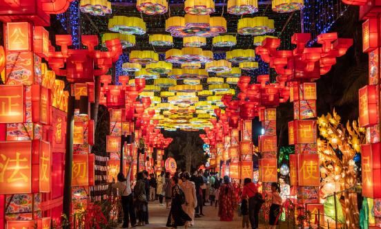 中國(guó)民俗旅游行業(yè)發(fā)展態(tài)勢(shì)與前景展望研究報(bào)告