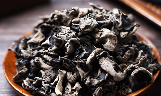 木耳產(chǎn)業(yè)種植面積、產(chǎn)量及發(fā)展現(xiàn)狀分析