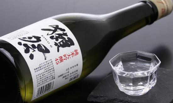 2023年清酒行業(yè)發(fā)展現(xiàn)狀、競爭格局及未來發(fā)展趨勢與前景分析